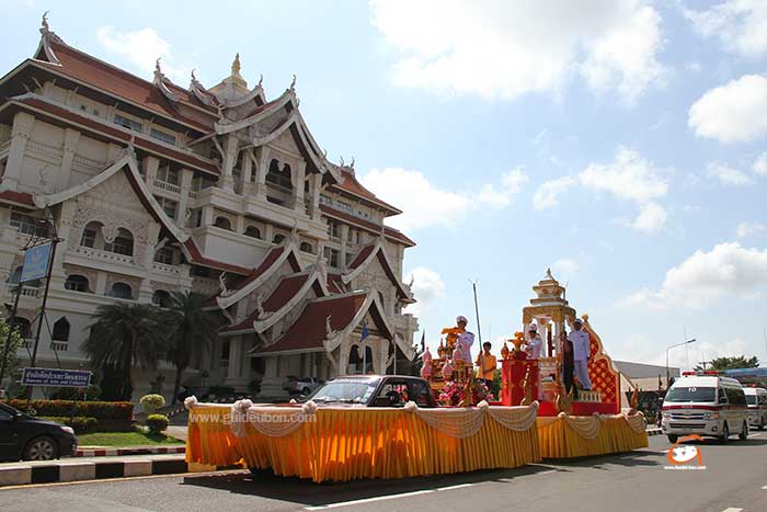 พระราชทานเทียนพรรษา-งานแห่เทียน67-04.jpg