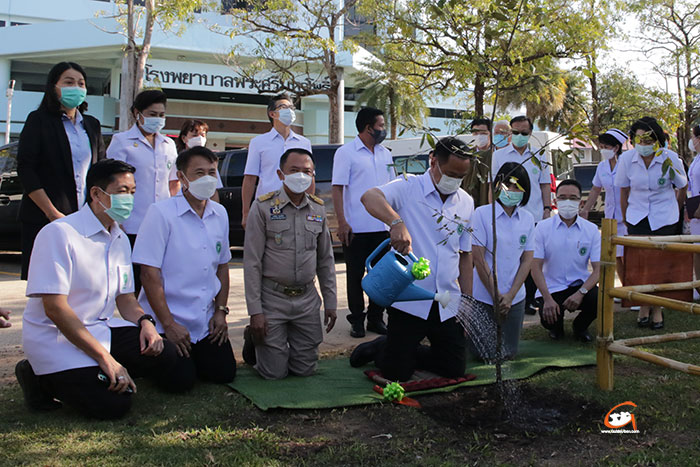 โรงพยาบาลพระศรีมหาโพธิ์-อนุทิน-04.jpg