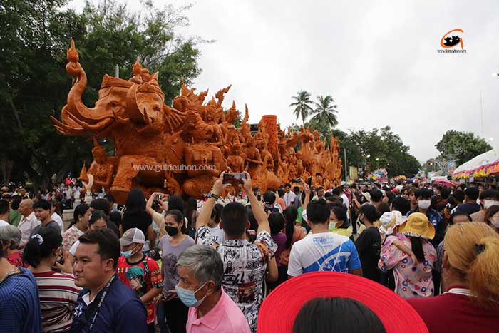 กำหนดการงานเทียน-ปะรำพิธี-02.jpg