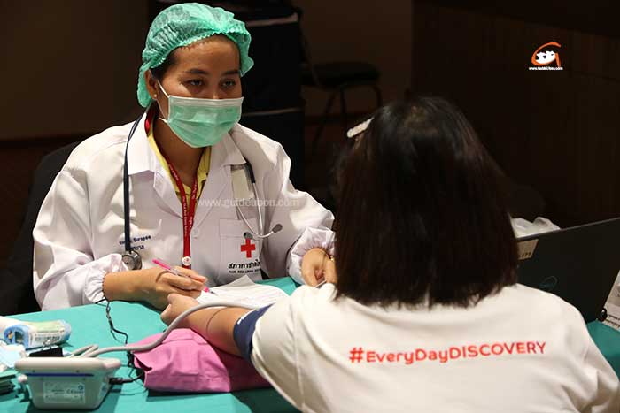 Give-Blood-Give-Love-07.jpg