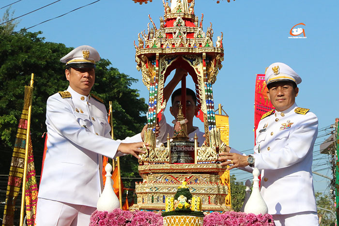 พระบรมสารีริกธาตุ-วัดวารินทราราม-03.jpg