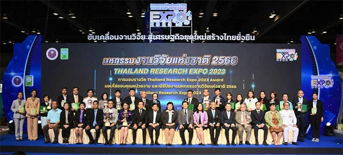 Research-Expo-02.jpg
