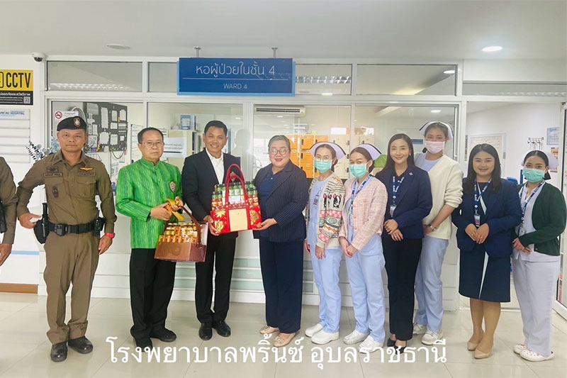 หอการค้าอุบลฯ ช่วยเหลือดูแล สร้างขวัญกำลังใจผู้ประสบอุบัติเหตุหมู่ สปป.ลาว