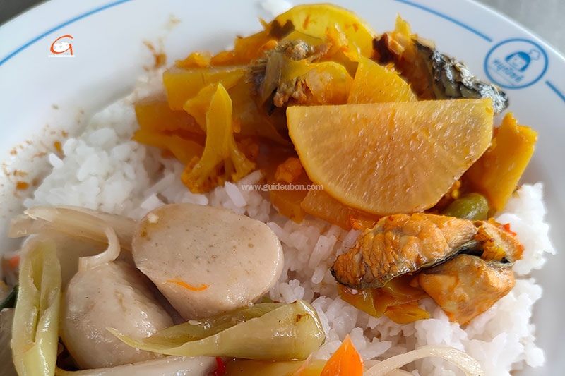 ร้านข้าวแกง ครัวคุณจิ๋ม อร่อย ราคาเป็นมิตร ได้ป้ายหนูณิชย์พาชิม
