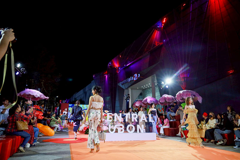 UBON SUMMER FASHION SHOW ที่สุดของแฟชั่นโชว์ฤดูร้อนในอีสานใต้