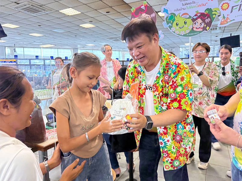 AIS 3BB FIBRE3 ต้อนรับชาวอีสานกลับบ้านม่วนซื่น รับเทศกาลสงกรานต์ 2568