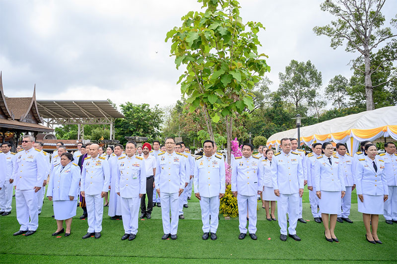 พิธีปลูก พระศรีมหาโพธิทศมราชบพิตร เนื่องในวันวิสาขบูชา 2568