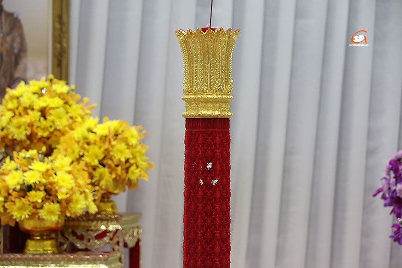 อัญเชิญเทียนพรรษาพระราชทาน และผ้าอาบน้ำฝนพระราชทาน ปี 2568