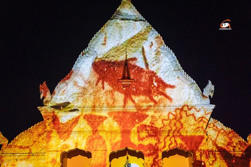ปรากฏการณ์แสงสีแห่งศรัทธายามค่ำคืน VIJIT GASTRONOLIGHT @อุบลราชธานีศรีศิลป์ 