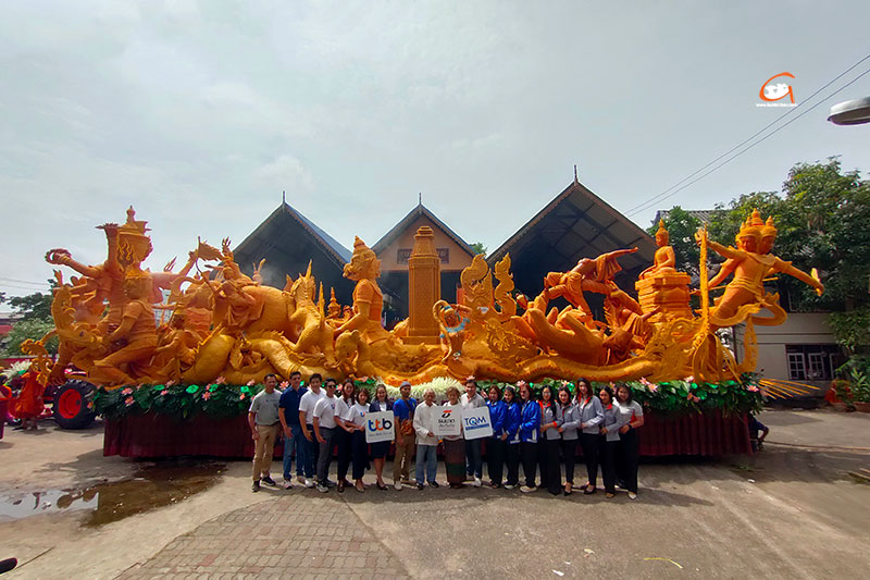 ธนชาตประกันภัย และ ทีทีบี ร่วมสนับสนุนขบวนเทียนพรรษา วัดศรีประดู่ 