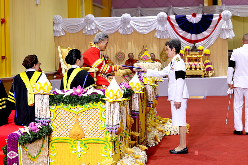 พิธีพระราชทานปริญญาบัตรมหาวิทยาลัยอุบลราชธานี ปีการศึกษา 2567